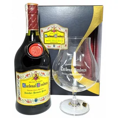 Бренді Cardenal Mendoza Gr.Reserv 20 років 0,7л+ 1 бік 40% подар.кор (Іспанія, Херес, Mendoza)