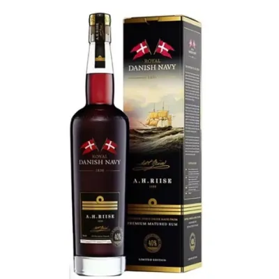 Ром A.H.Riise Royal Danish Navy 0,7л 40% кор.