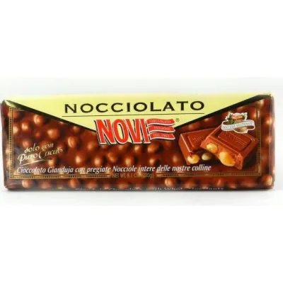 Молочний шоколад з горіхами Nocciolato Gianduja 230г