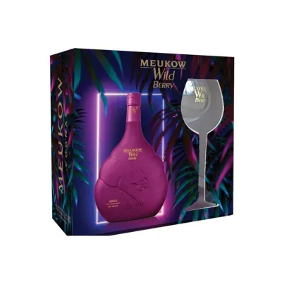 Лікер на коньяку Wild Berry 0,7л 30% кор+1склянка
